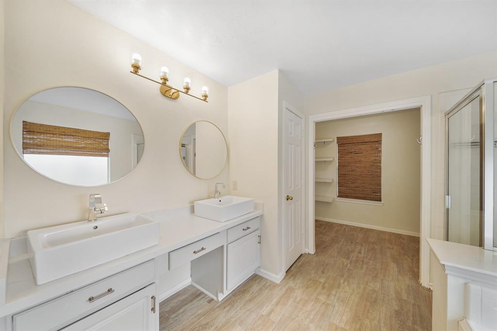 718 Presley Way, Houston, Texas image 19