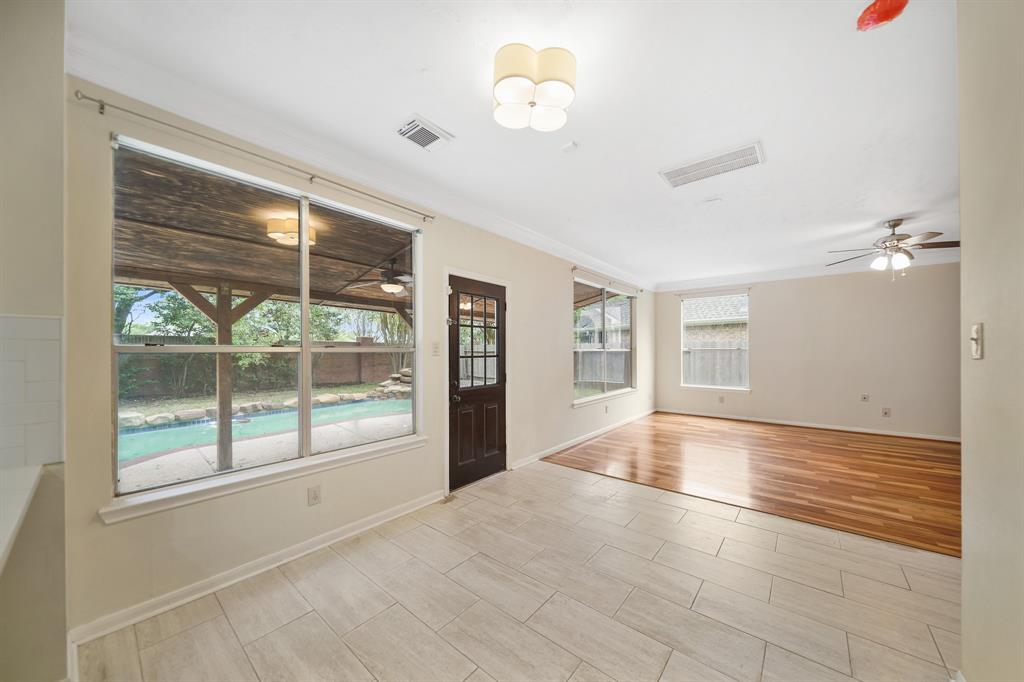 718 Presley Way, Houston, Texas image 14