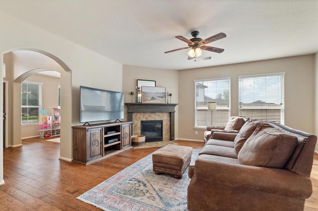 8338 Egret Bay Circle, Baytown, Texas image 7