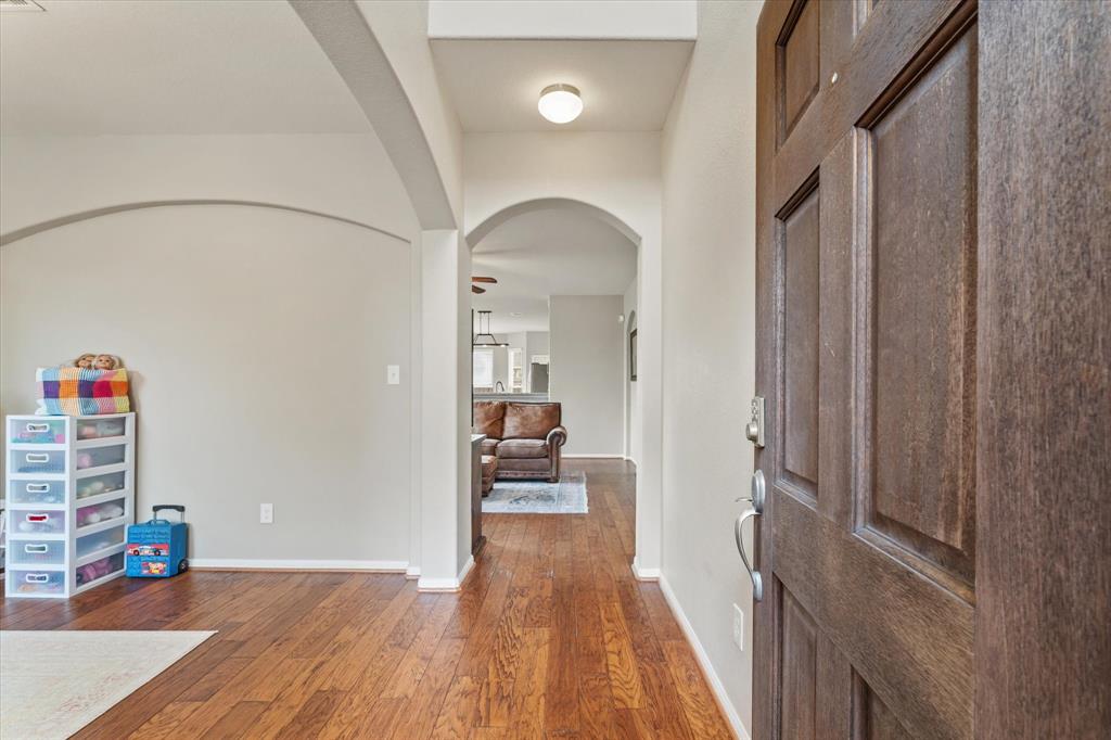 8338 Egret Bay Circle, Baytown, Texas image 4