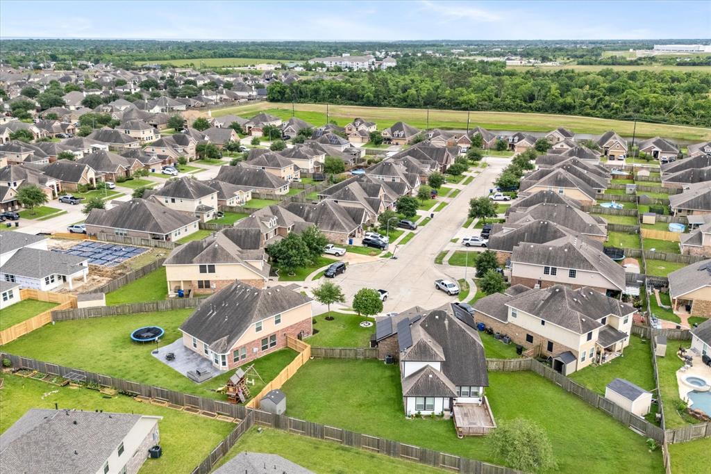8338 Egret Bay Circle, Baytown, Texas image 36