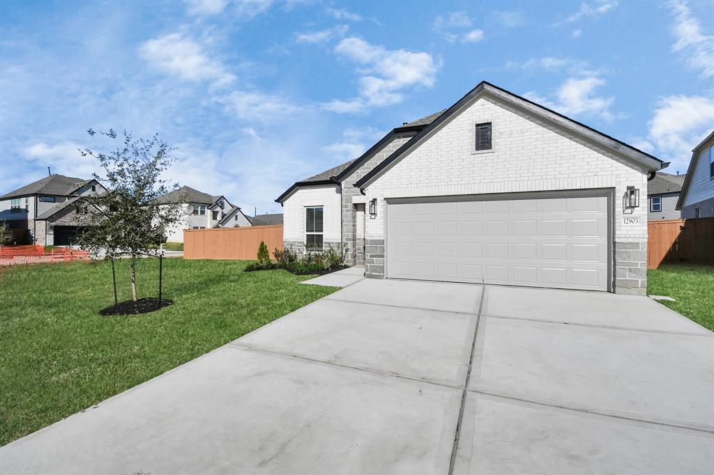 property-search 1 12903 Kingsford Pines Drive