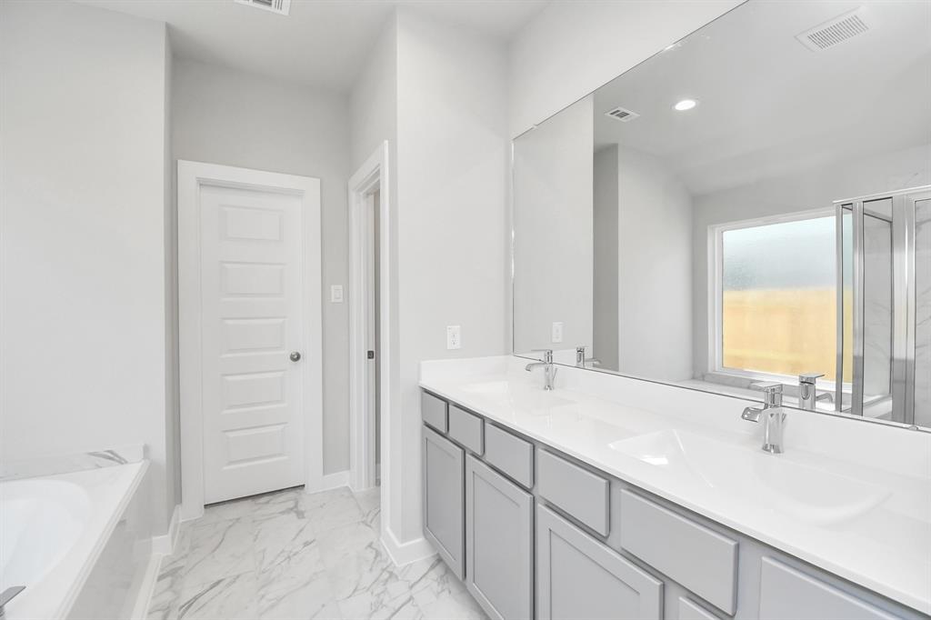 12903 Kingsford Pines Drive Dr, Humble, Texas image 30
