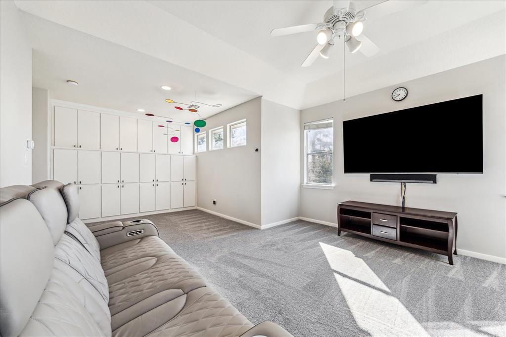 54 E Beckonvale Circle, The Woodlands, New Mexico image 27