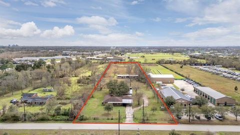 MLS: 45050913