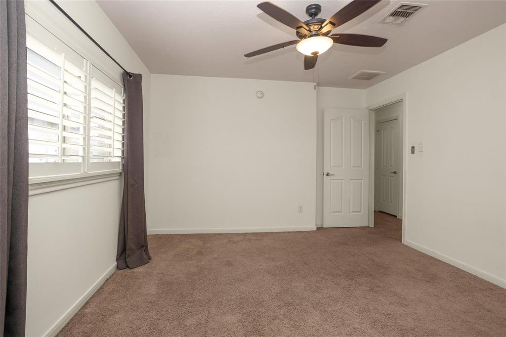 6603 Texoma Drive, Manvel, Texas image 34