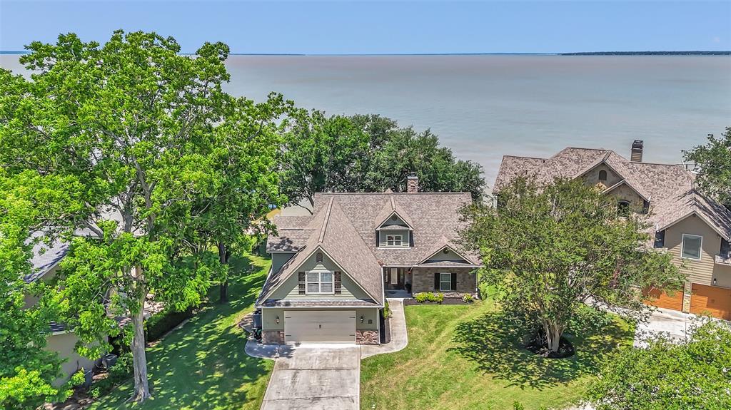 271 Imperial Circle, Coldspring, Texas image 1