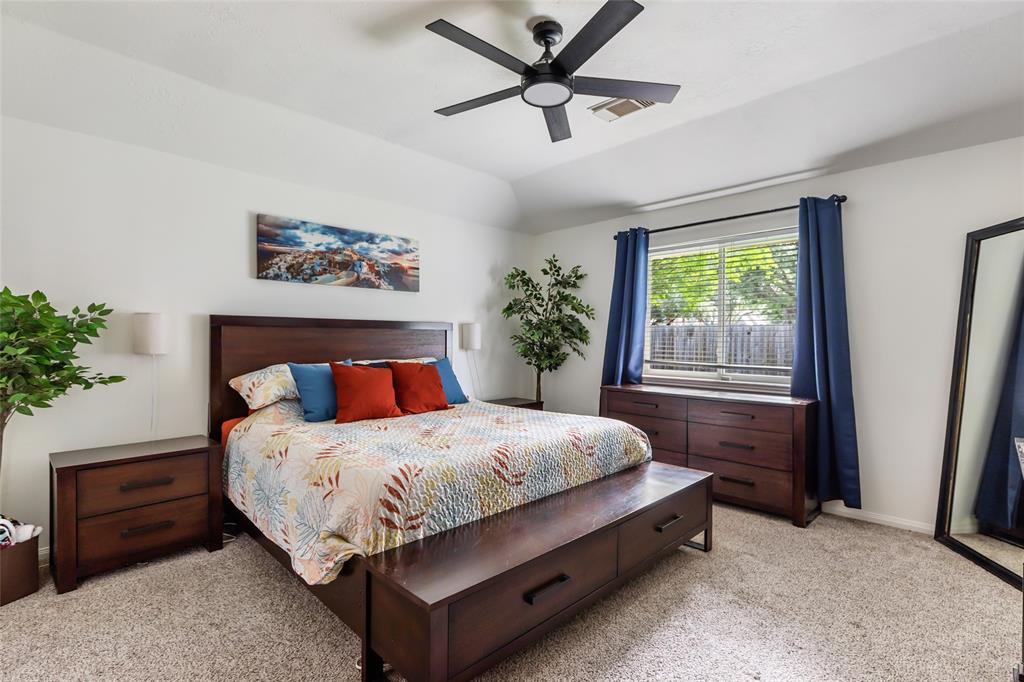 18050 Landing Brook Drive, Humble, Texas image 13
