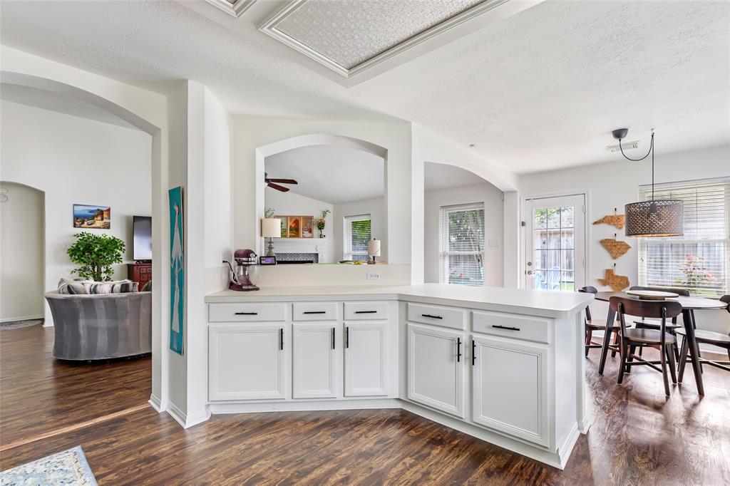 18050 Landing Brook Drive, Humble, Texas image 5