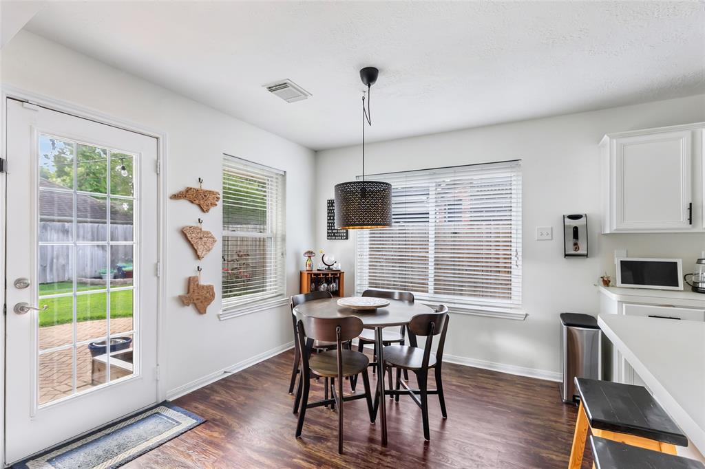 18050 Landing Brook Drive, Humble, Texas image 6