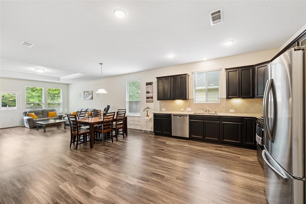 2324 N Amber Ruse Court