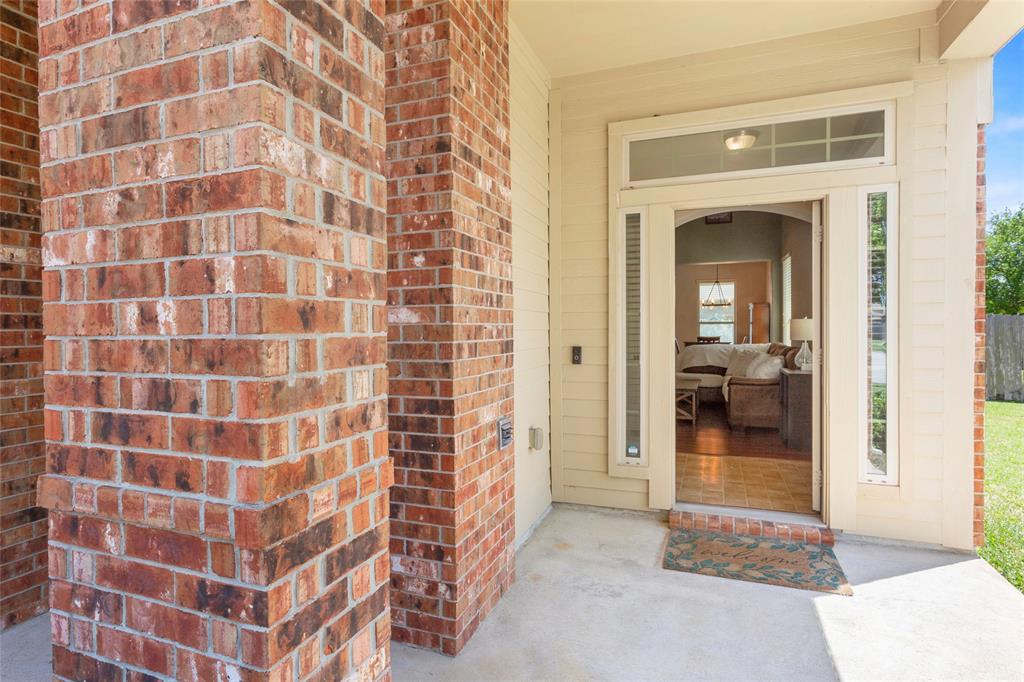 3101 Braepark Court, Dickinson, Texas image 5
