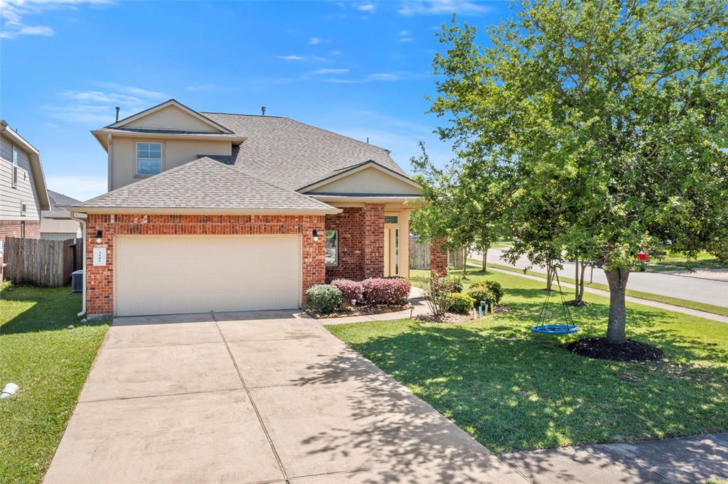 3101 Braepark Court, Dickinson, Texas image 2
