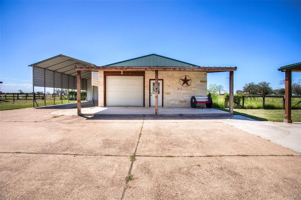 6028 State Highway 30 Highway, Bedias, Texas image 42