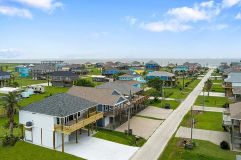 A home in Crystal Beach