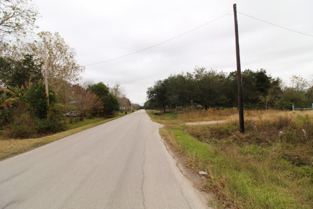 10018 Jay Road, Hitchcock, Texas image 5