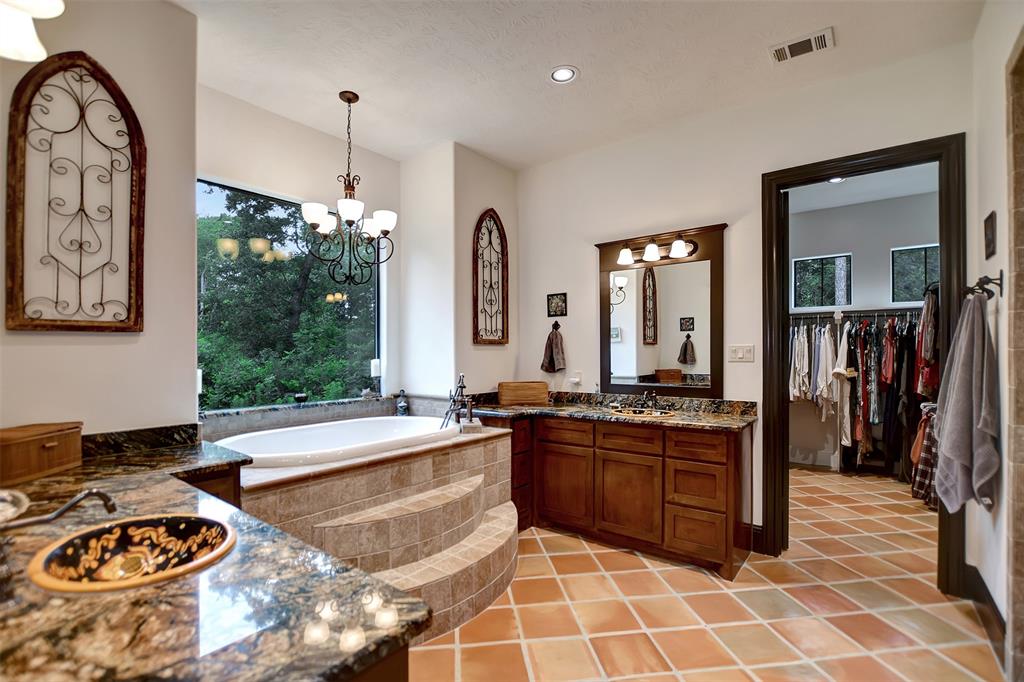 22485 Inwood Forest Drive, Montgomery, Texas image 28