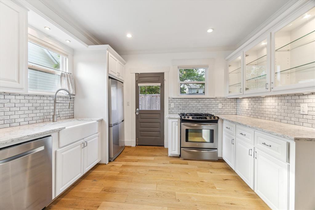 507 W 12th Street, Houston, Texas image 8