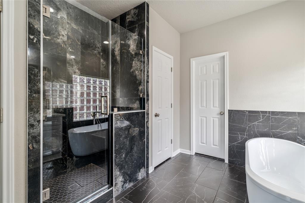 6242 Clear Canyon Drive, Katy, Texas image 16
