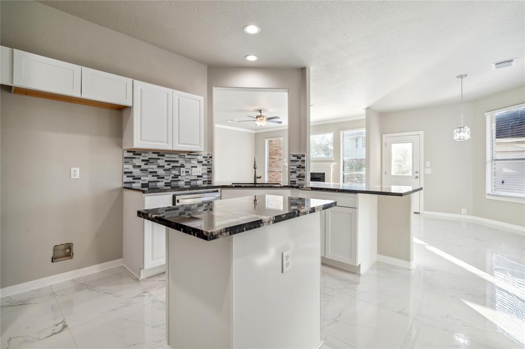6242 Clear Canyon Drive, Katy, Texas image 10