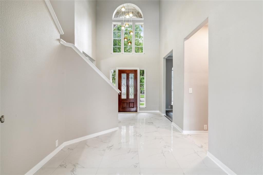 6242 Clear Canyon Drive, Katy, Texas image 4