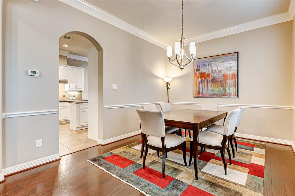 2902 Royal Oaks Grove, Houston, Texas image 9