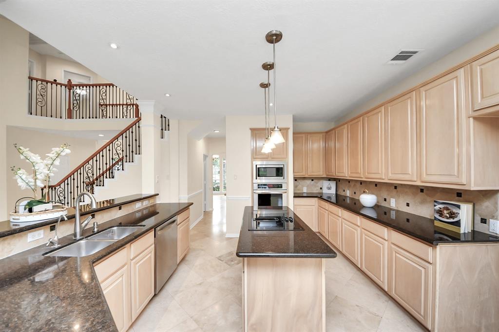 6511 Ashfield Place Court, Sugar Land, Texas image 15