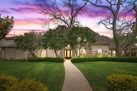 102 Blancroft Court Sugar Land TX 77478