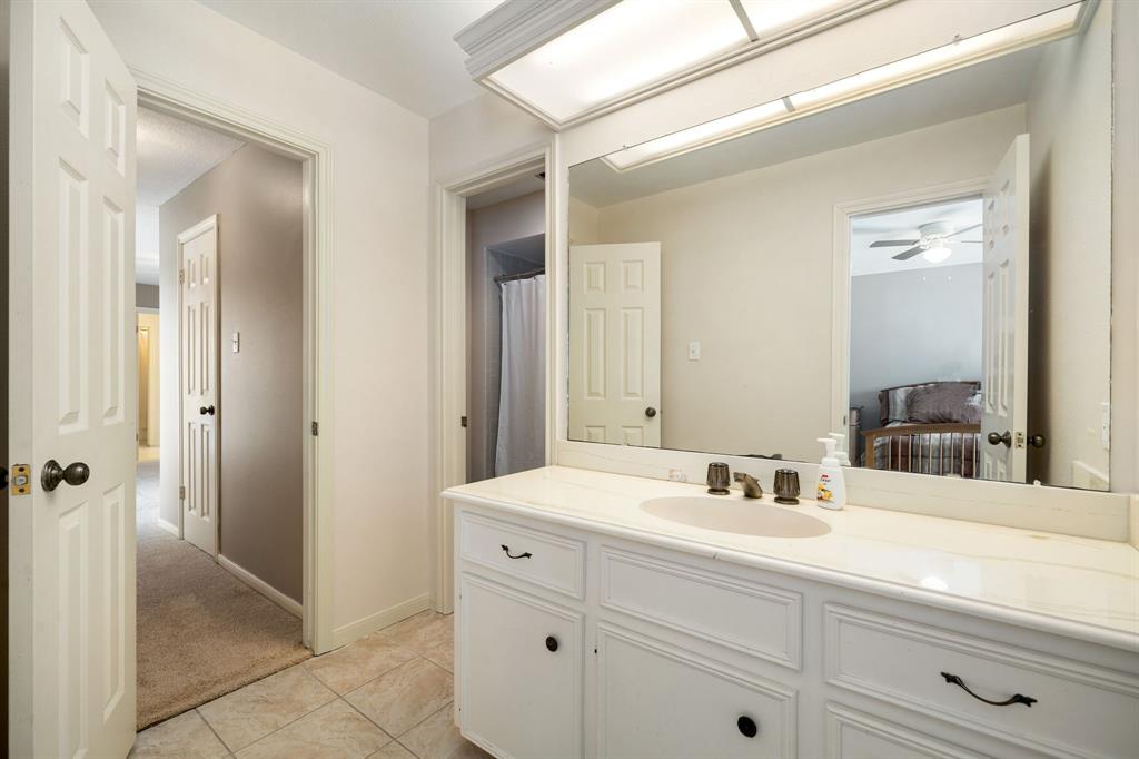 102 Blancroft Court, Sugar Land, Texas image 35