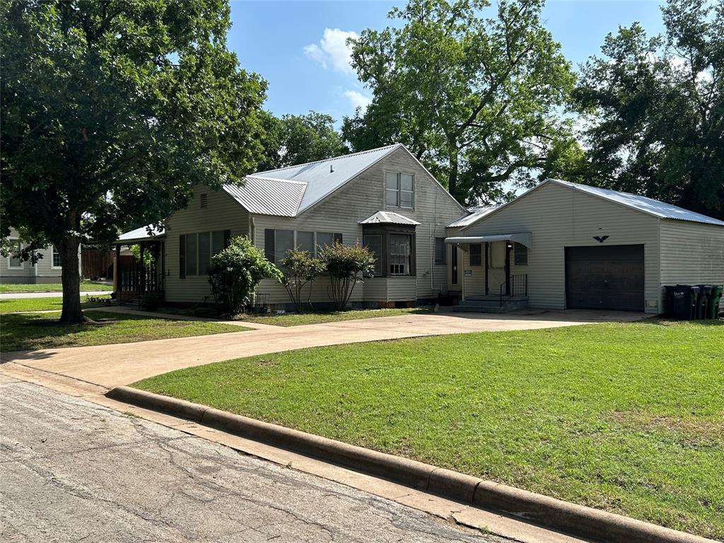 508 Texas Street, Brenham, Texas image 3