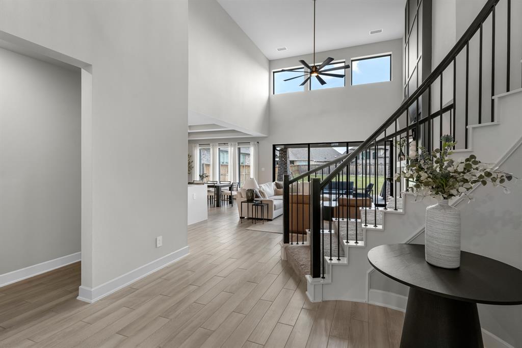 27111 Velencia Mist Court, Magnolia, Texas image 9
