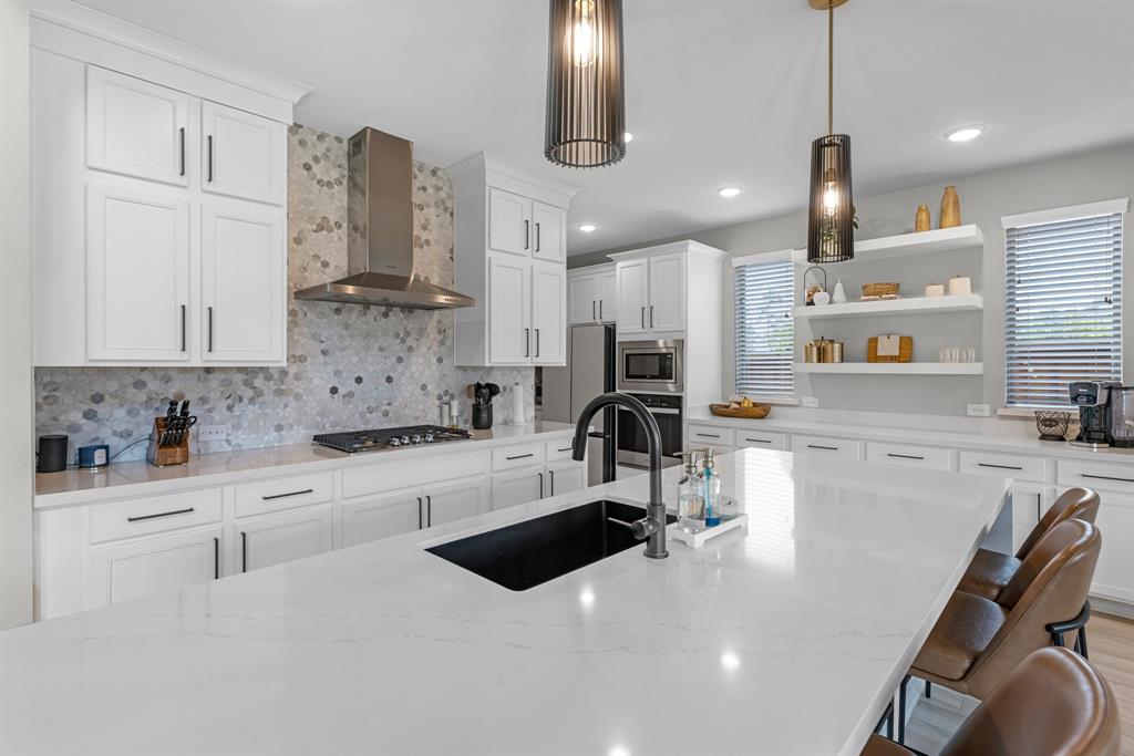 27111 Velencia Mist Court, Magnolia, Texas image 15