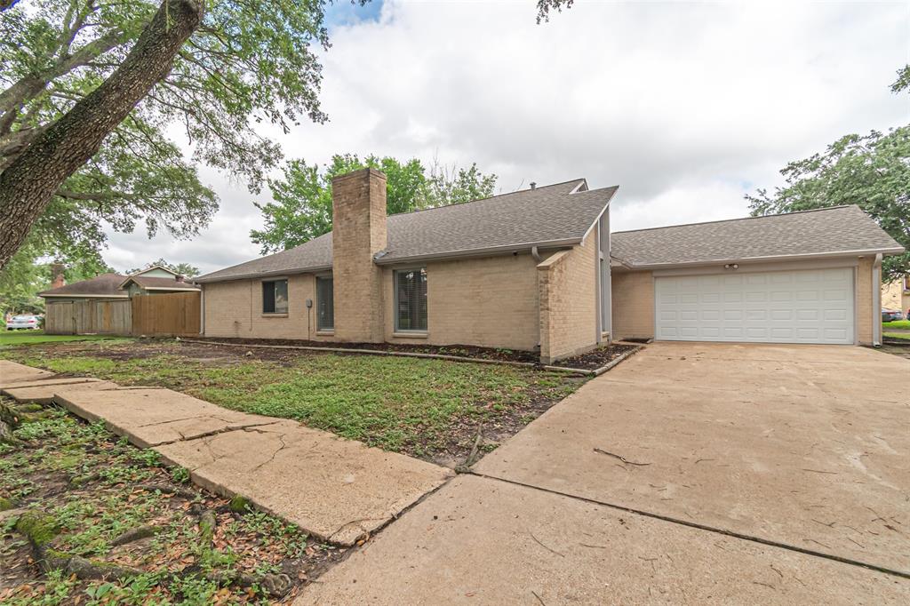 8603 Parkhill Forest Drive