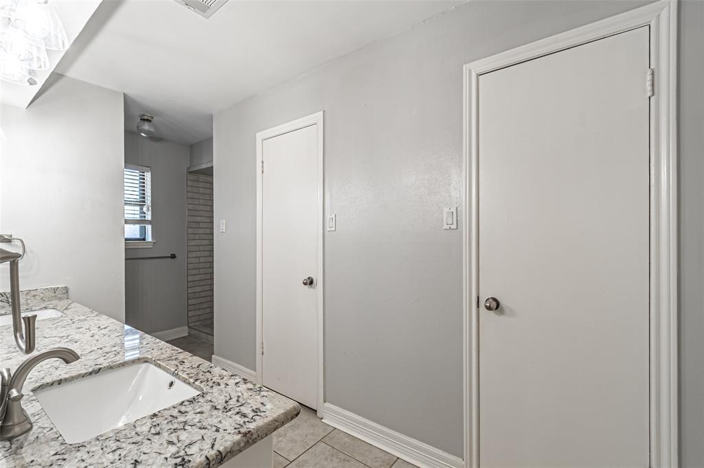 8603 Parkhill Forest Drive, Houston, Texas image 34