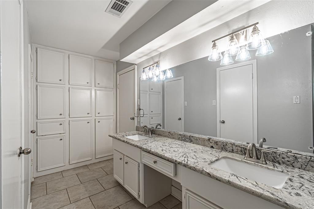 8603 Parkhill Forest Drive, Houston, Texas image 36