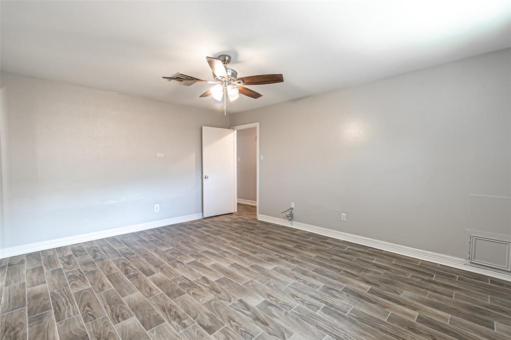 8603 Parkhill Forest Drive, Houston, Texas image 32