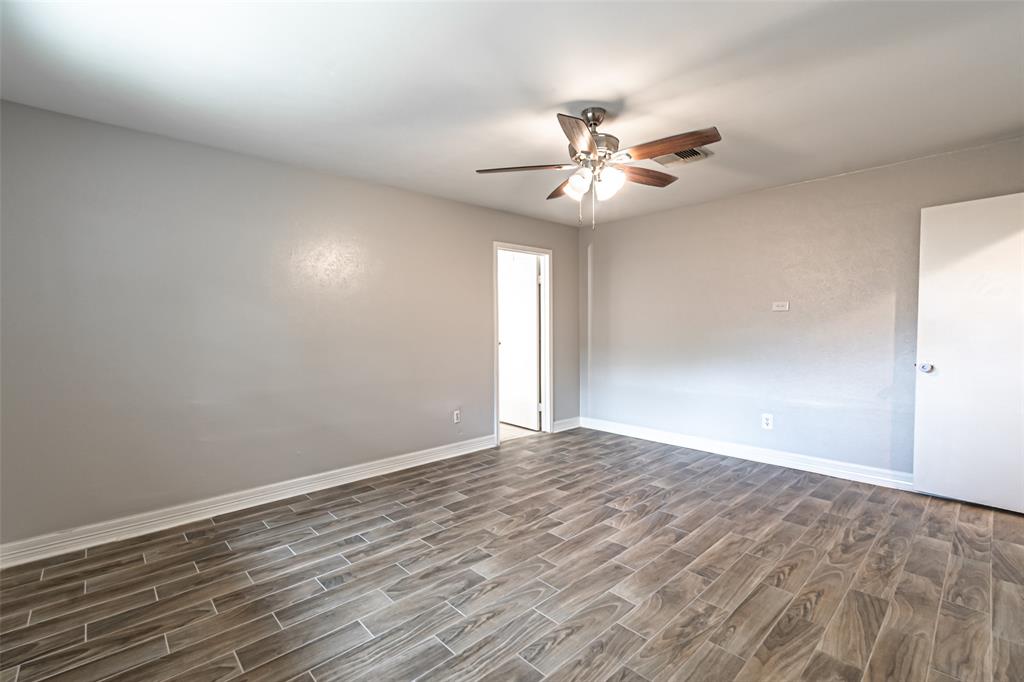 8603 Parkhill Forest Drive, Houston, Texas image 31