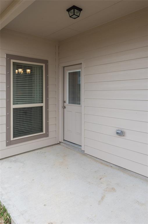 214 Emerald Thicket Lane, Humble, Texas image 35