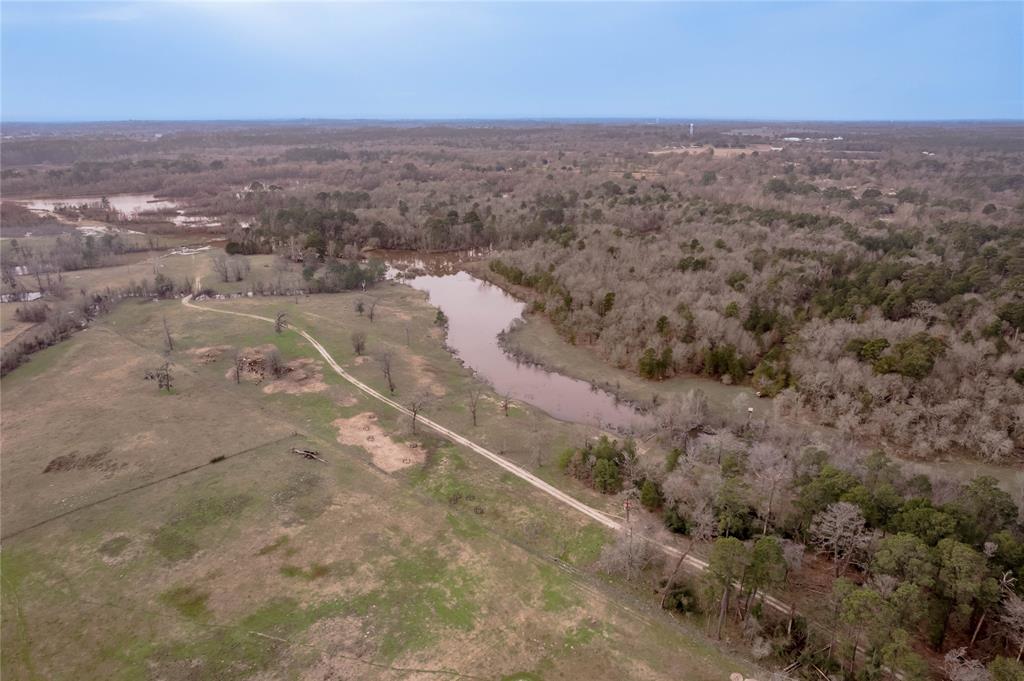 1000 Lovell Lane, Trinity, Texas image 16