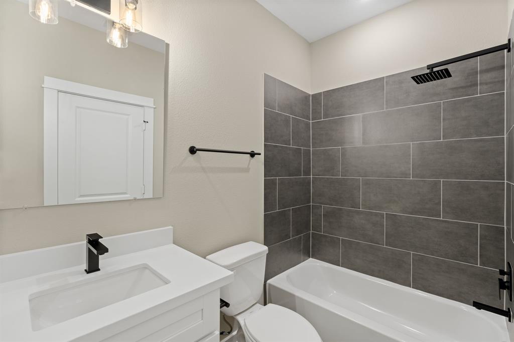 11303 Stonework Grove Lane, Houston, Texas image 37