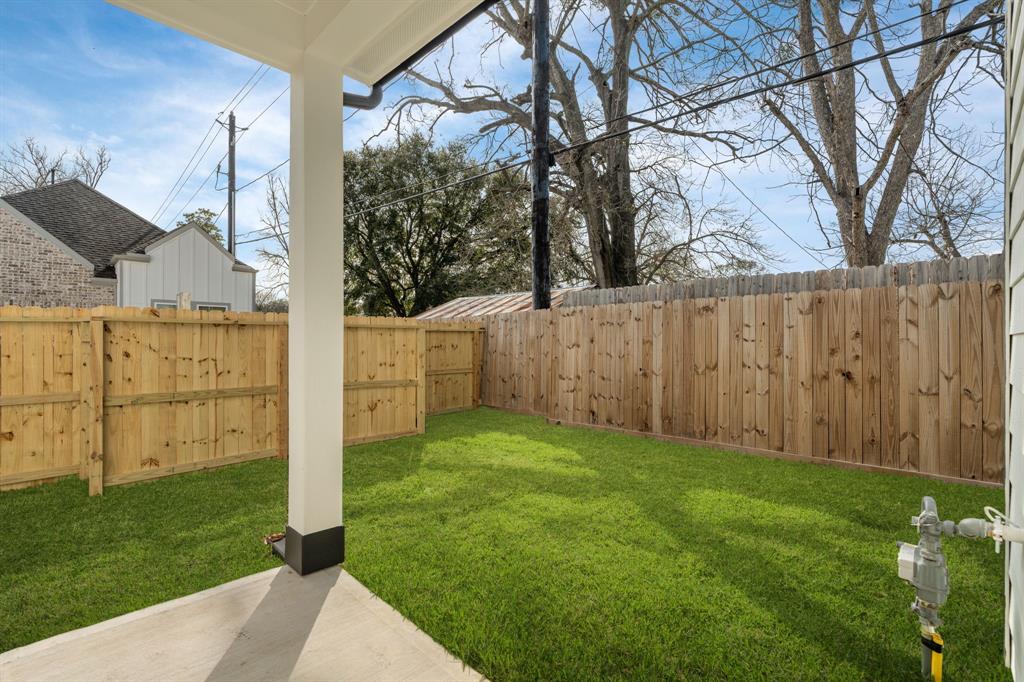 11303 Stonework Grove Lane, Houston, Texas image 41