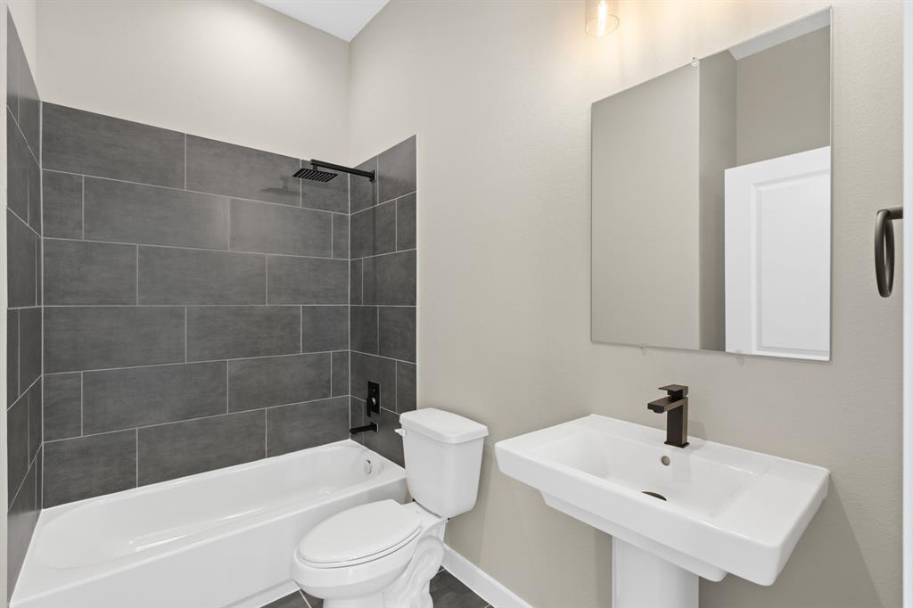 11303 Stonework Grove Lane, Houston, Texas image 21