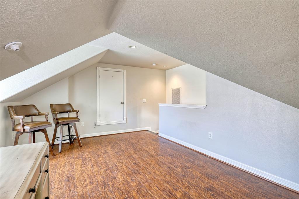 49 Regency Point, Conroe, Texas image 17