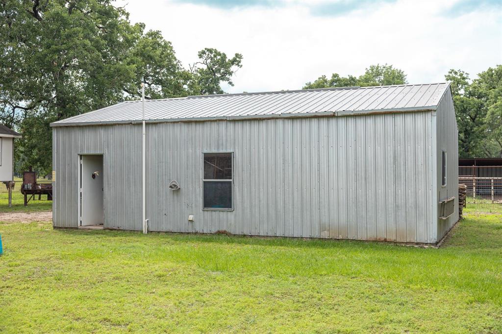 4988 Paso Fino Lane, Madisonville, Texas image 29