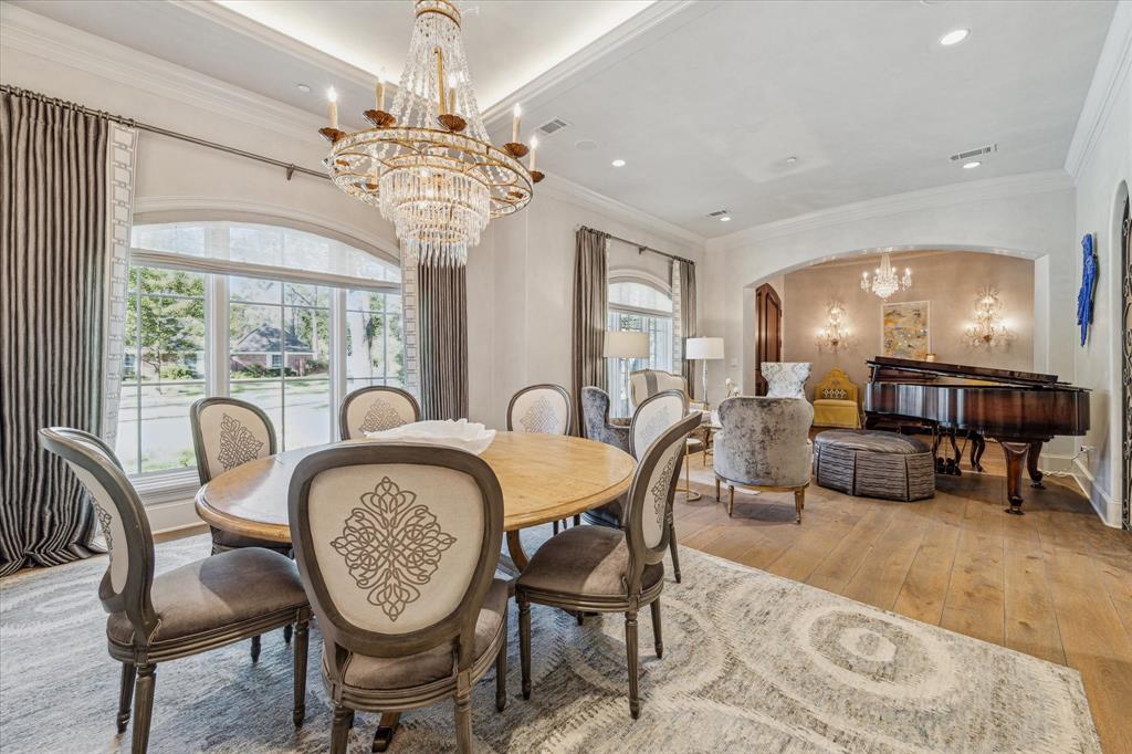 846 Oak Valley Drive