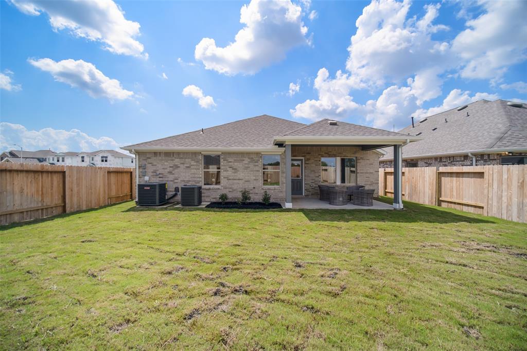 230 Magnolia Laurel Drive, Alvin, Texas image 30