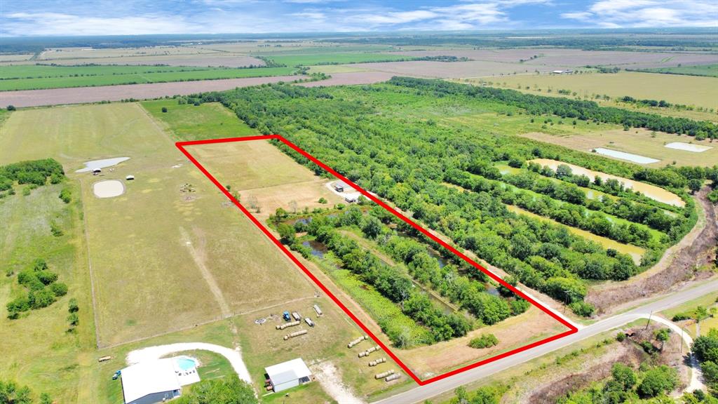 4731 Belton Lane Extension, Anahuac, Texas image 3