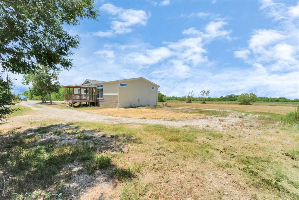 4731 Belton Lane Extension, Anahuac, Texas image 7