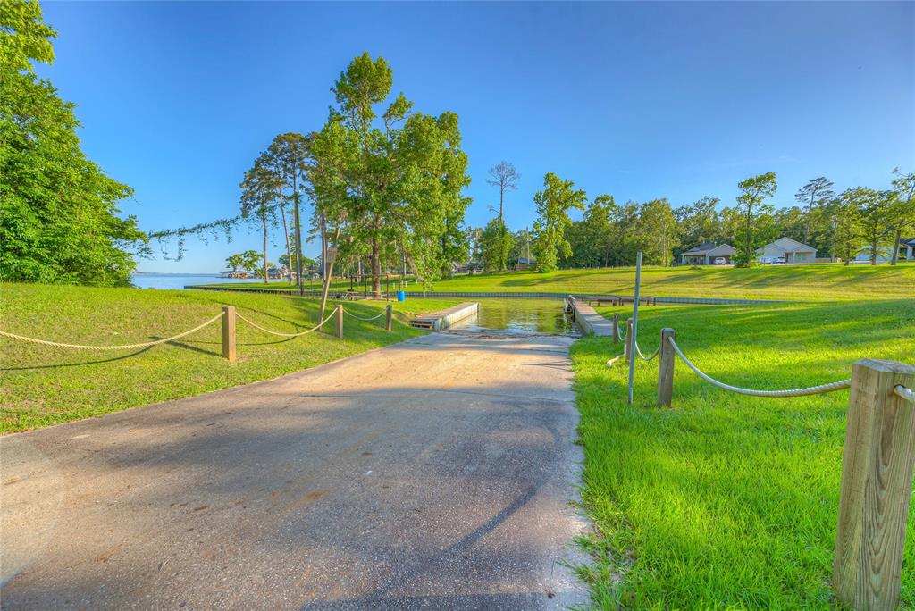 179 Somerset, Livingston, Texas image 9