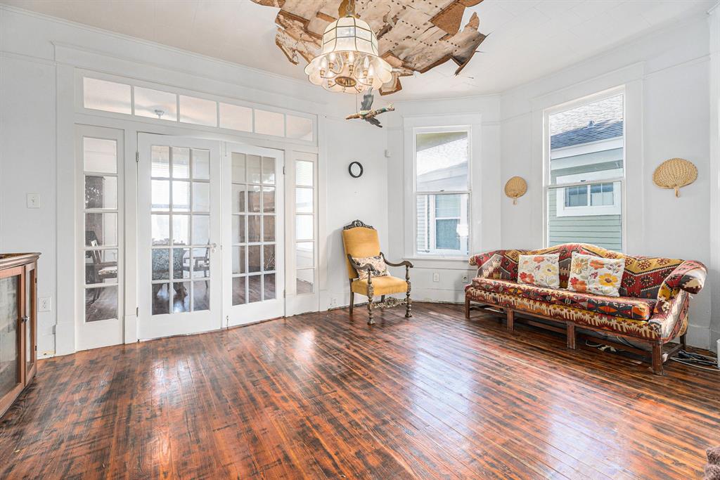3111 Avenue R, Galveston, Texas image 7